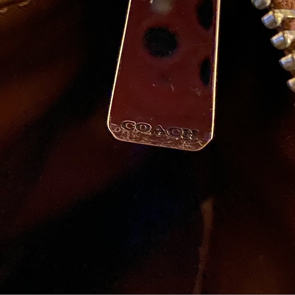 Coach Charlie Hobo Shoulder Bag EUC - Picture 5 of 9